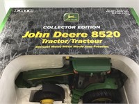 ERTL JOHN DEERE 8520 1/16 SCALE