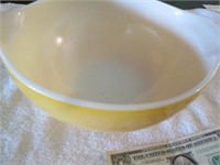 Vintage Yellow Pyrex Mixing Bowl