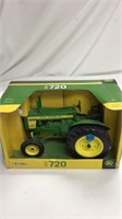 1/16 scale 1956 720 John Deere tractor box 45230