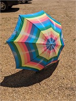 vintage large beach umbrella works great