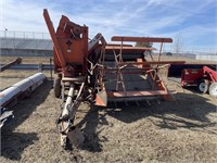 Allis Chalmers All Crop 66 Combine