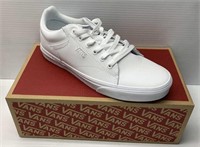 Sz 10 Men's Vans Seldan Shoes - NEW $90