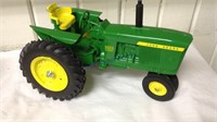 John Deere  3020 toy tractor