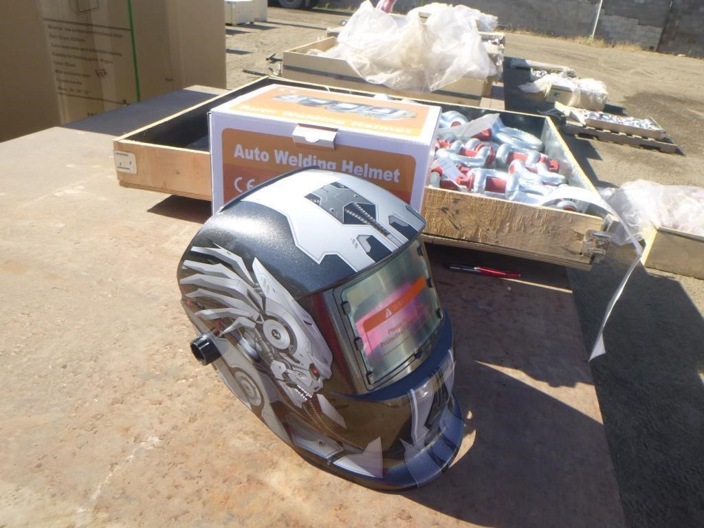 Auto-Darkening Welding Helmet