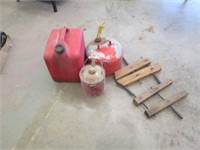 Gas cans & clamps