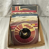 Vintage 45 Vinyl, Charlie Pride, Mel McDaniel. Etc