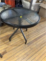 ROUND PATIO SIDE TABLE
