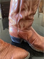 Justin Boots Size 9ee & boot remover