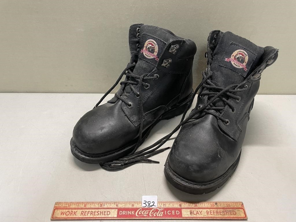 BRAHAM MENS WORK BOOTS - SIZE 11