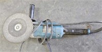 Makita 7" wheel grinder tool