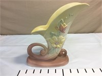 Hull Magnolia Cornucopia Vase