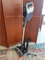 Eureka Nes512 Flash Stick Vacuum - New