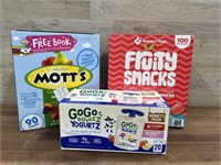 2 boxes fruit snacks & yogurt squeeze
