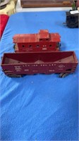 Lionel train caboose and car