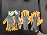 (4) Garden Work Coated Gloves