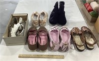 Lot of women’s shoes - size 7 - Crocs- Softspots