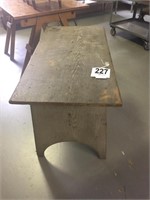 Antique Painted Desk (would make a great computer
