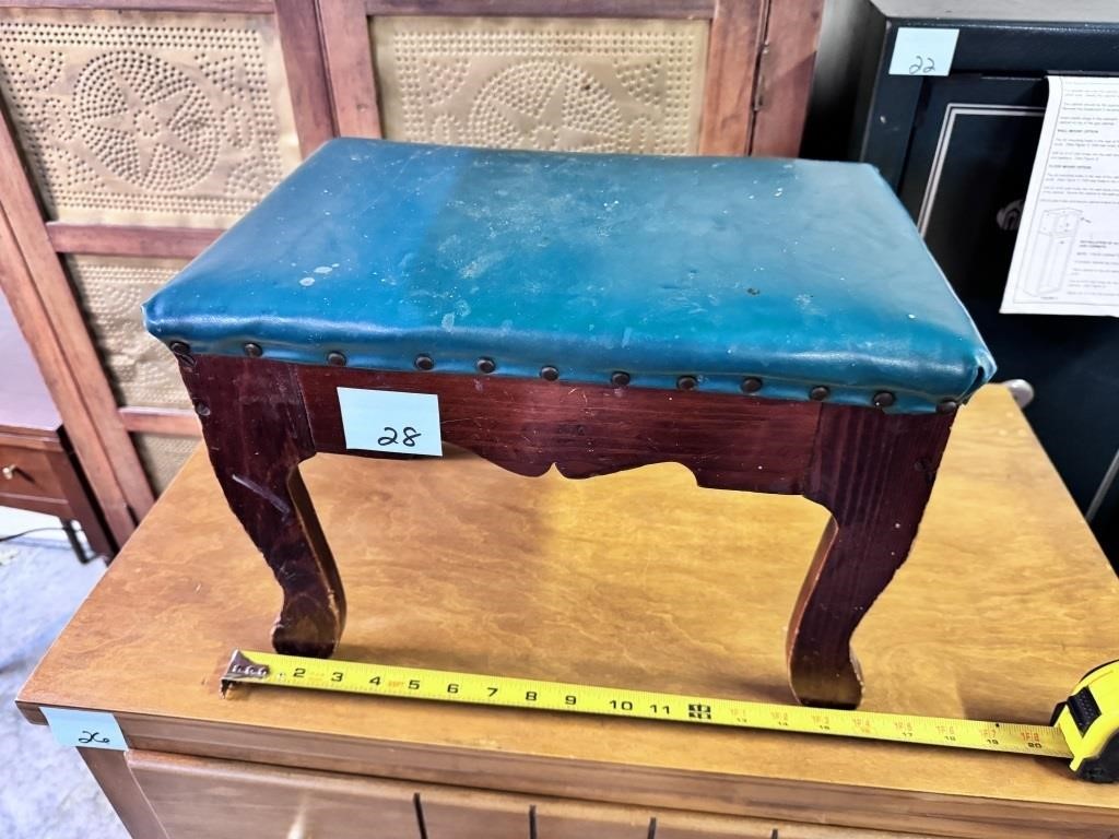 Vtg Foot Stool