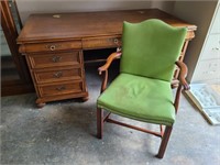 Oak computer desk