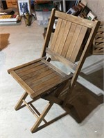 Wood chair foldable