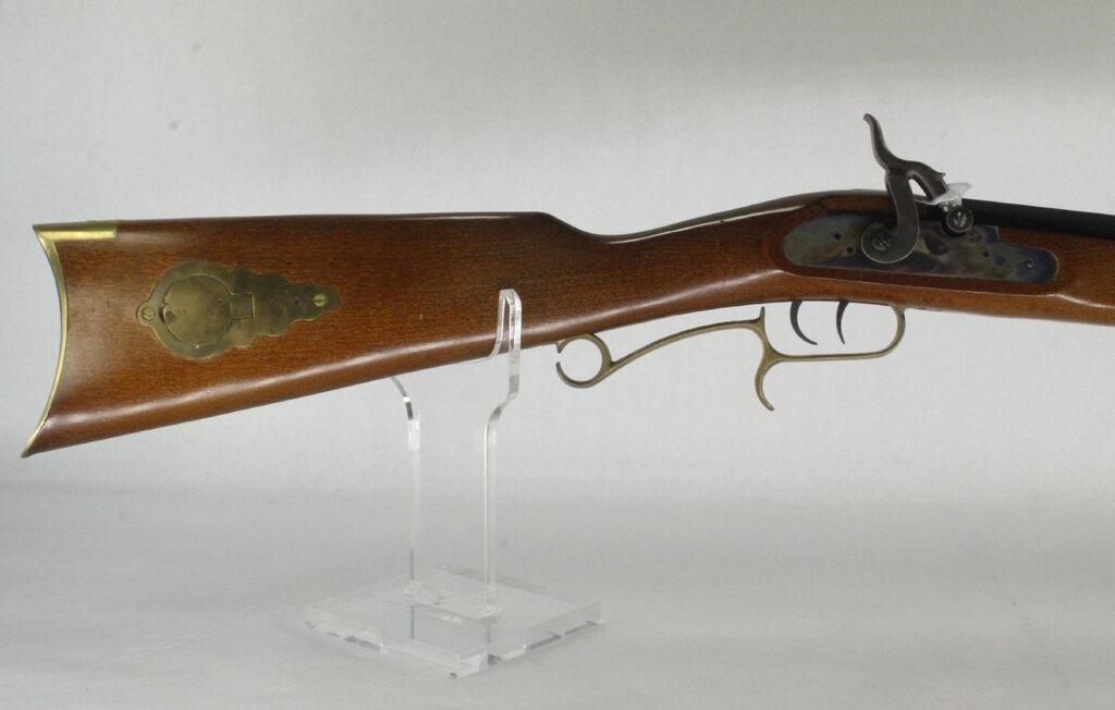 CONNECTICUT VALLEY ARMS 58 CAL. BLACK POWDER RIFLE