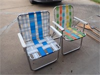 (2) Folding Lawn Chairs