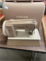 Children’s Singer Sewing Machine