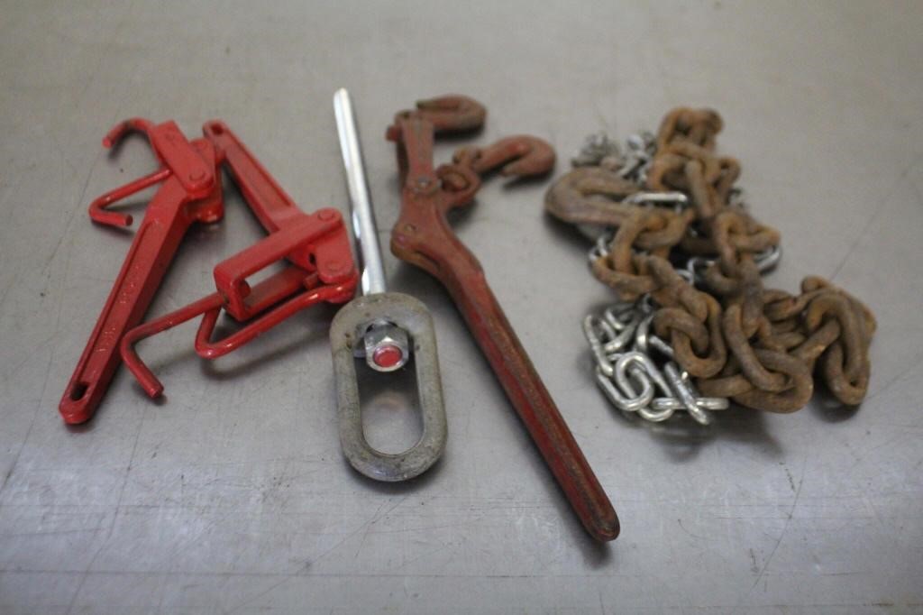 Light load binders (3), various pieces of chain &