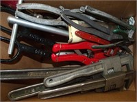 USA PIPE WRENCHES, PIPE CUTTERS AND MORE