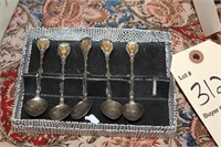 Vintage set of spoons