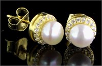 Elegant Pearl & Diamond Stud Earrings