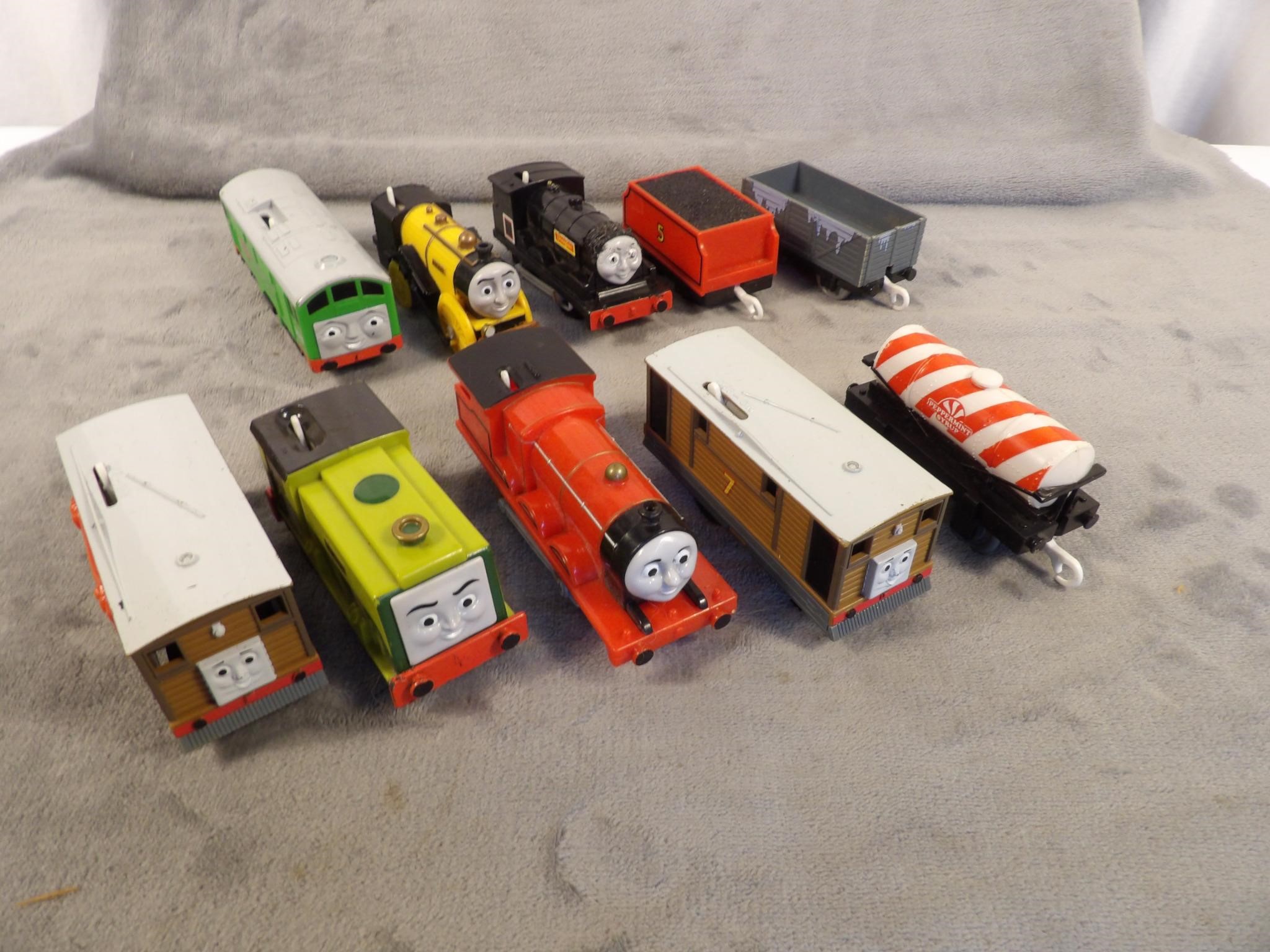 Lot of Thomas the Tank Train Cars and Engines