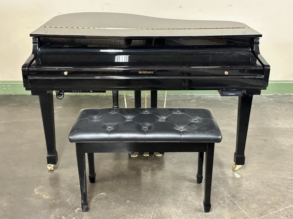 Suzuki Baby Grand Digital Piano