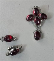 Red vintage pin and earrings