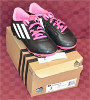 Adidas Girl's Size 2 Soccer Shoes New In Box