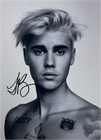 Autograph COA Justin Bieber Photo