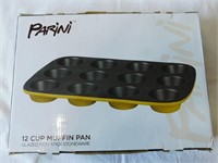 Parini 12 cup stoneware muffin pan, unused