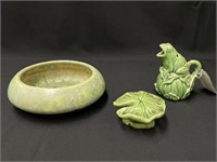 Green Pottery 8 1/2"  Bowl & 2 Pottery Frogs