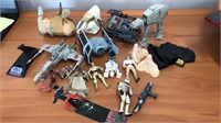 Lot of Random Star Wars Figures and Misc