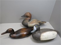 3 Primitive duck decoys – Canvasback working