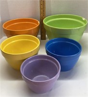 Stackable bowl lot -2 chipped