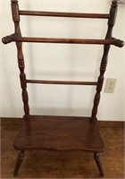 E - ANTIQUE WOOD VALET STAND (K87)