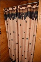 SHOWER CURTAIN & RUGS
