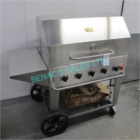 1X, CROWN VERITY 36" PROPANE BBQ