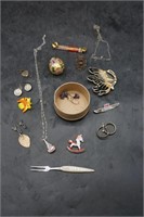 Costume Jewelry & Trinkets