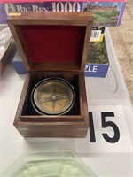 COMPASS IN WOODEN BOX