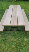 Picnic table