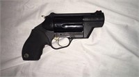 Taurus The Judge 45LC/410 Revolver 
Ser FW664494
