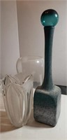 3 vases, Blue - Made in Italy, and 2 clear glass.