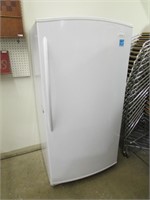 WOODS UPRIGHT FREEZER